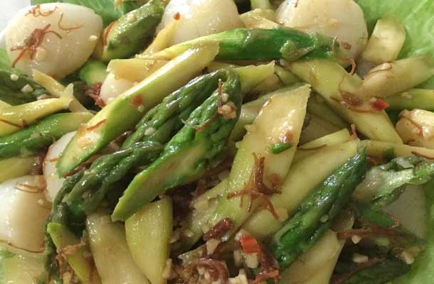 Asparagus-with-Fresh-Scallop-Recipe1-slide