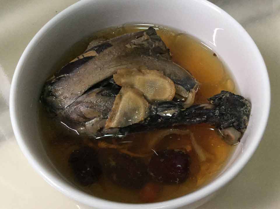 Double Boiled Black Chicken with American Ginseng Soup Recipe