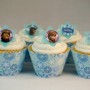 Frozen-cupcake-rings-and-Snowflake-cupcake-wrappers-combo-0-5
