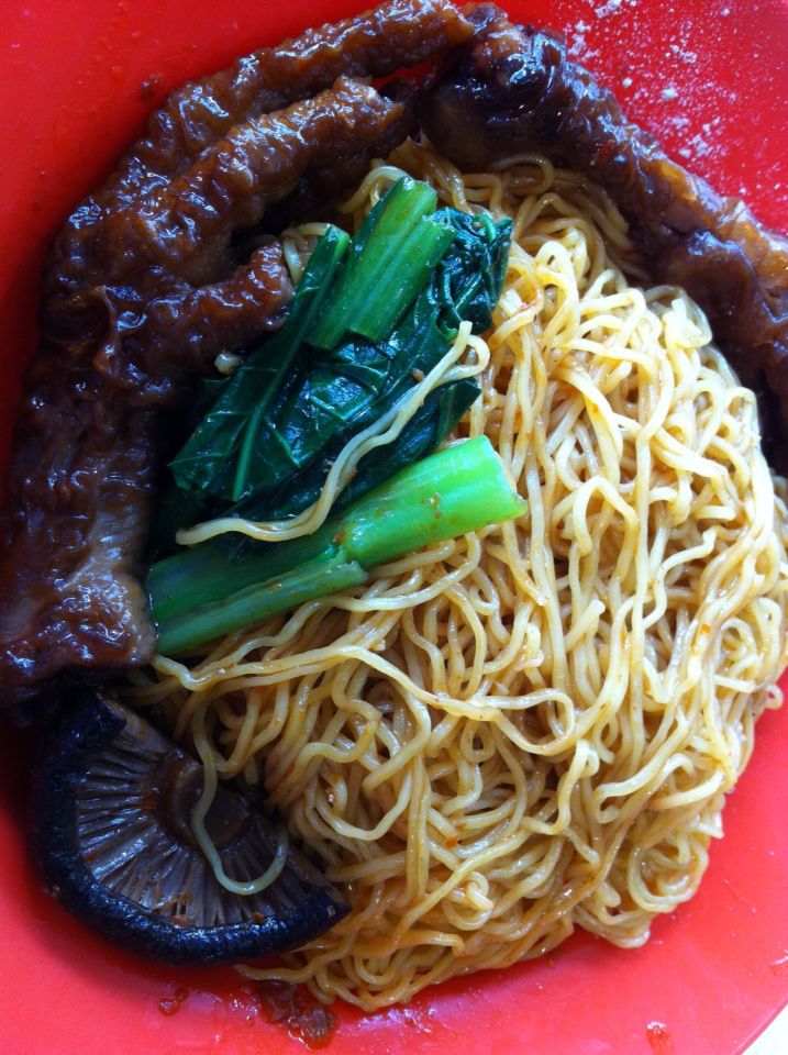 Cantonese-style Chicken Feet Noodle - Bedok North Food Centre, Block 538 Bedok North Street 3